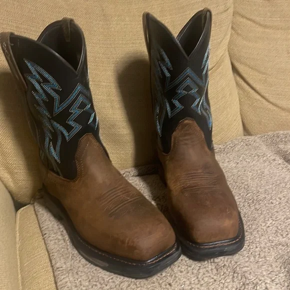 Ariat | Shoes | Ariat Work Composite Toe Size D Like New  display picture 3